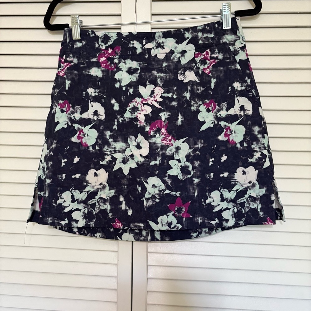 Lady Hagen Black and Pink Floral Golf Skort